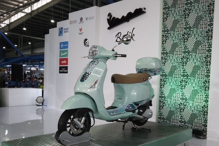 Vespa Batik Primavera Tembus Panggung Dunia, Motor dengan Keindahan Metic  Indonesia, Berapa Harganya?