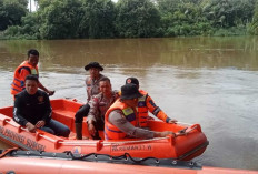 Bocah 8 Tahun Teluk Gelam Terseret Arus Sungai Komering, Pencarian Masih Berlanjut