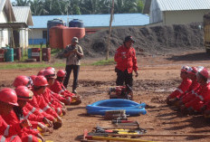Regu Pemadam Kebakaran Perusahaan di OKI Ikuti Pelatihan Dasar Menanggulangi Karhutla