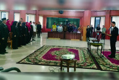 Bupati OKI Lantik 58 ASN, Tegaskan Loyalitas dan Sinergi Antar-OPD