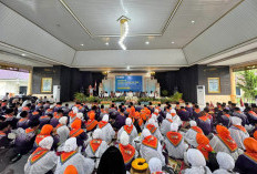 Bupati OKI Lepas 319 Jemaah Haji Kloter 12 ke Asrama Palembang