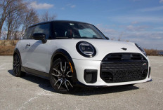 Mini Cooper SE 2025 Makin Retro dengan Fitur Listrik Modern, Ini Spesifikasinya!