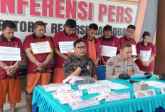 Janda Muda dari Jambi Ditangkap Saat Bawa 300 Gram Sabu ke Sumsel