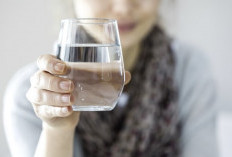 Ternyata, Terlalu Banyak Minum Air Putih Berbahaya untuk Kesehatan Tubuh? Simak Jawabannya di Sini!