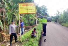 Kerusakan di Turunan Jembatan Kandis, Polsek Pampangan Pasang Himbauan Waspada